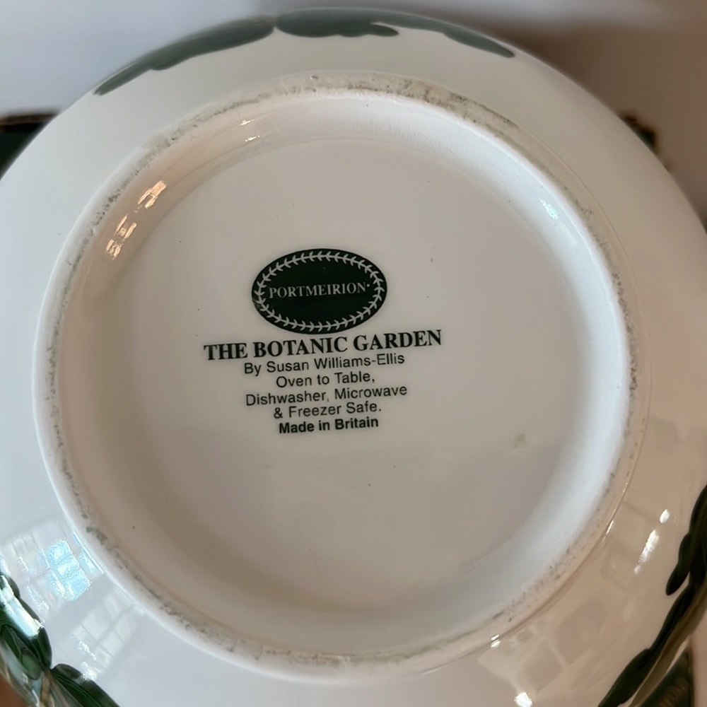 Classic Portmeirion Globe Vase - Picture 6 of 9